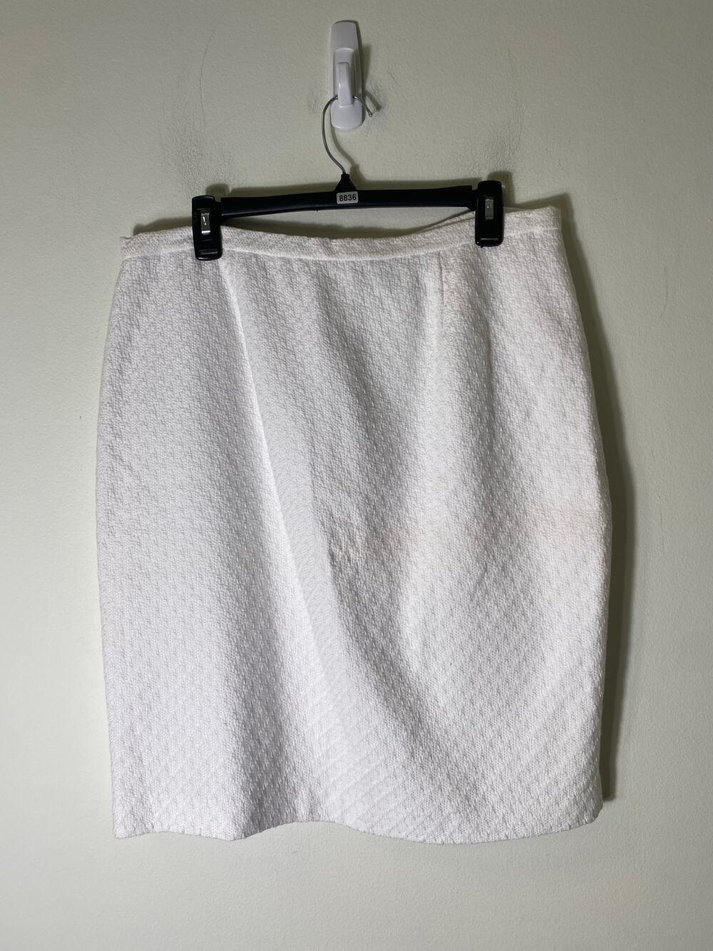 Donna Rae White Textured Pencil Skirt Sz 14